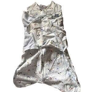 HALO SLEEP-SACK SWADDLE - size SMALL  3-6 months DOG PRINT